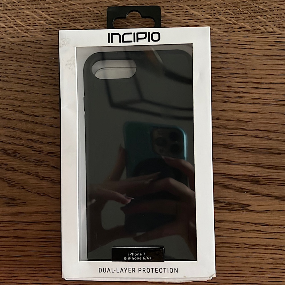 Incipio iPhone 7 & iPhone 6/6S Case